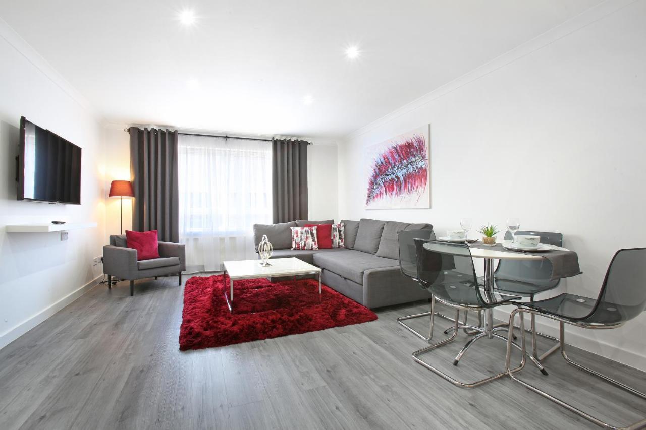 Vkm Apartments Glasgow Luaran gambar