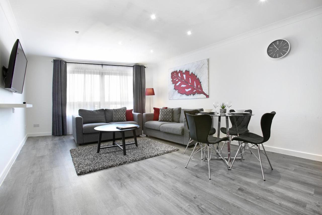 Vkm Apartments Glasgow Luaran gambar