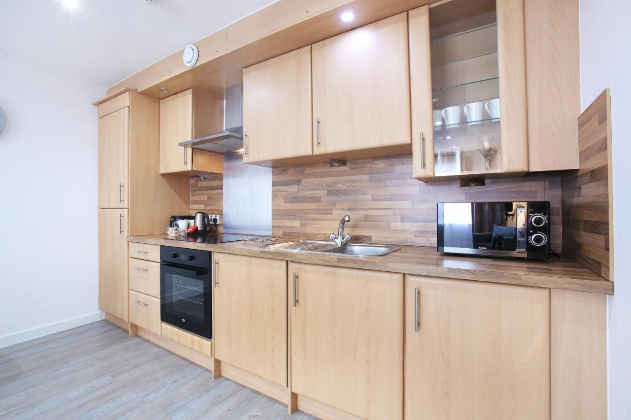 Vkm Apartments Glasgow Luaran gambar