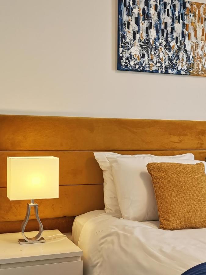 Vkm Apartments Glasgow Luaran gambar