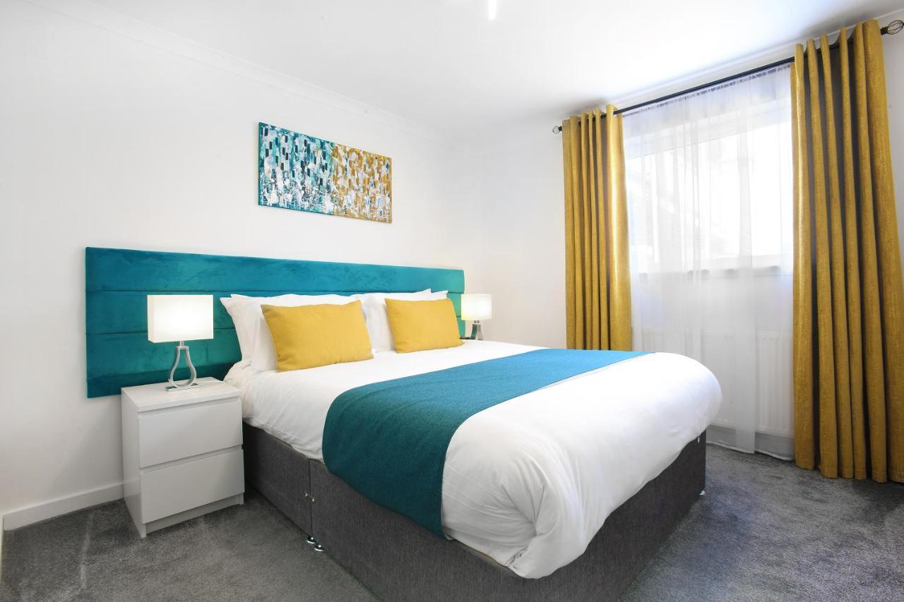 Vkm Apartments Glasgow Luaran gambar