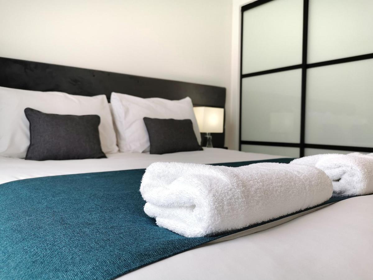 Vkm Apartments Glasgow Luaran gambar