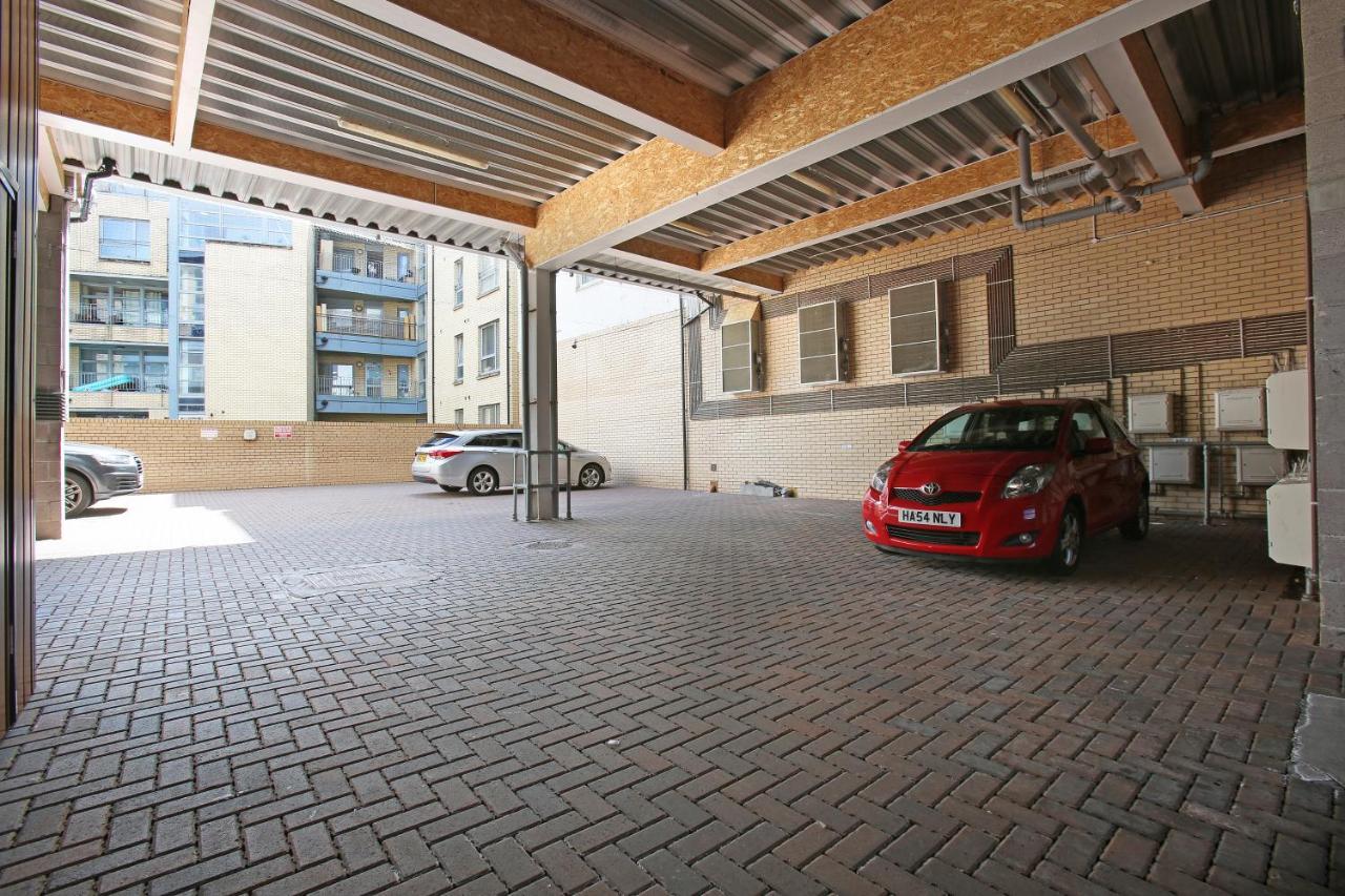 Vkm Apartments Glasgow Luaran gambar