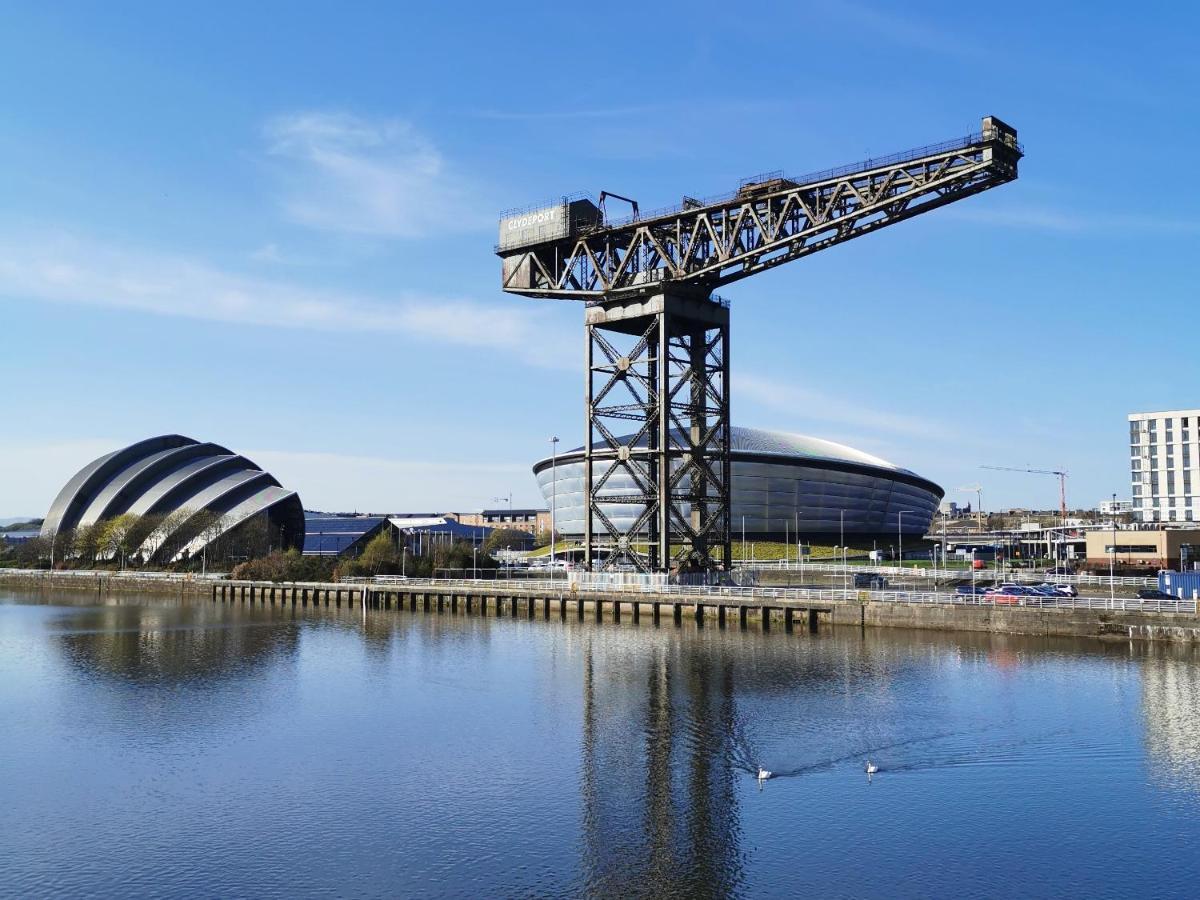Vkm Apartments Glasgow Luaran gambar