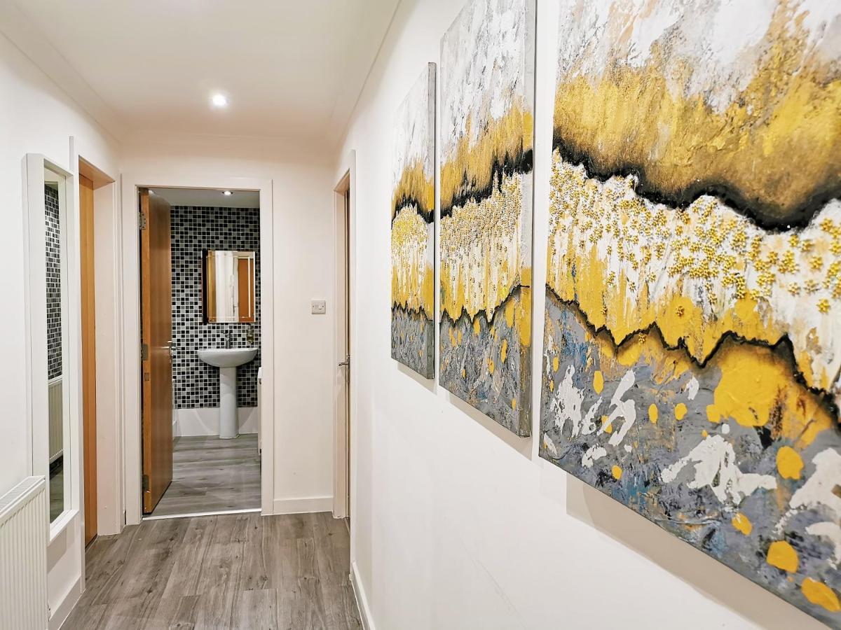 Vkm Apartments Glasgow Luaran gambar