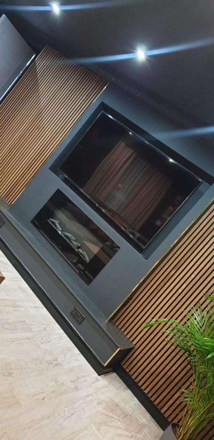 Vkm Apartments Glasgow Luaran gambar